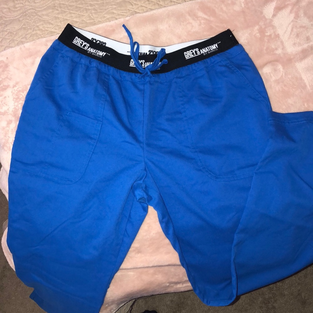 Scrub pants